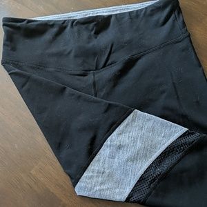 2 pairs of EUC Lorna Jane workout pants